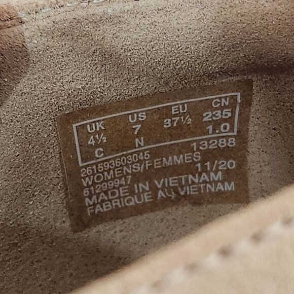 Clarks Serena Paige Suede Slip On Comfort Espadrilles in Tan and White Size 7 N - Picture 8 of 14